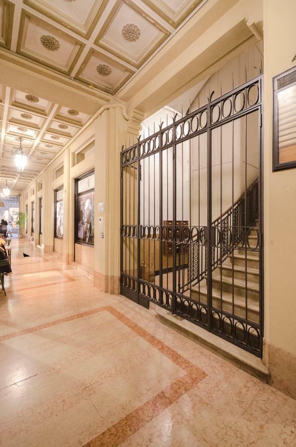 Colonna Home Bologna, Under The Two Towers Exterior photo